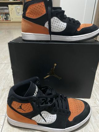 Nike Jordan Access