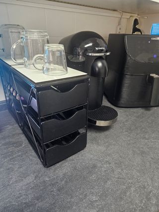 Cafetera Nespresso vertuo plus