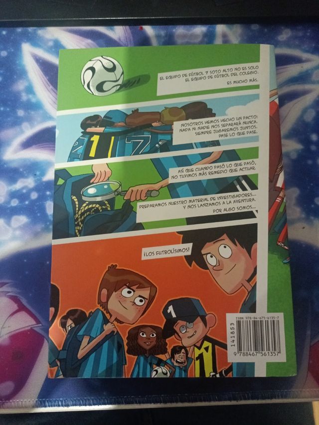 Los Futbolísimos 1: El misterio de los árbitros dormidos (Spanish Edition)