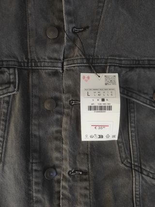 Chaqueta vaquera gris de Zara