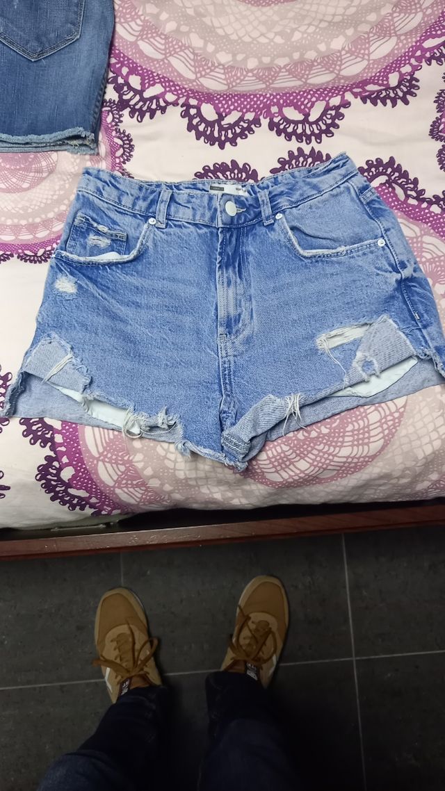 Pantalón corto de chica