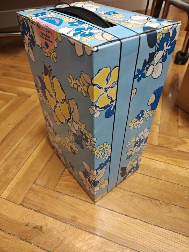 Exclusive Roxy Baby Takara Blythe limited 3000