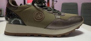 Sneakers XTI marrones