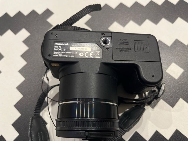 Cámara Panasonic Lumix DMC FZ18