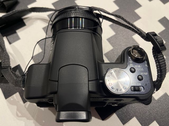 Cámara Panasonic Lumix DMC FZ18