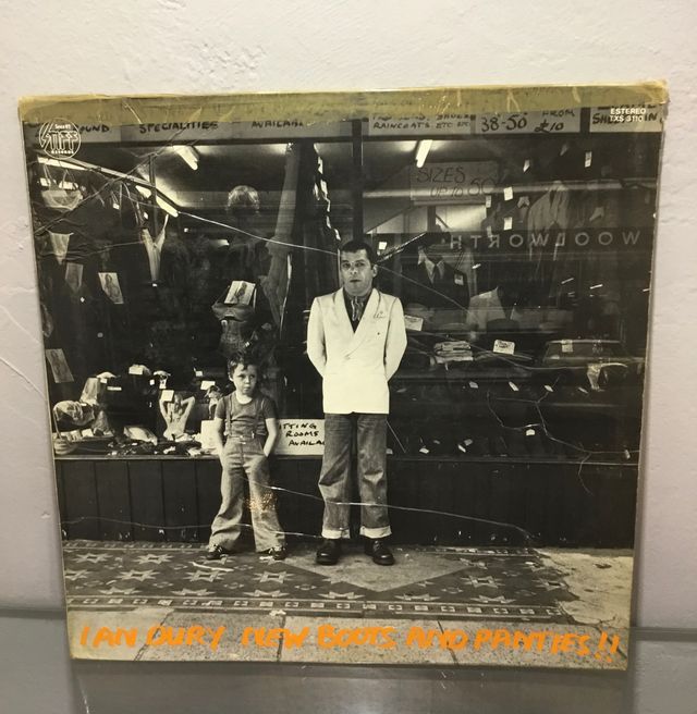 VINILO- IAN DURY, NEW BOOTS AND PANTIES!!