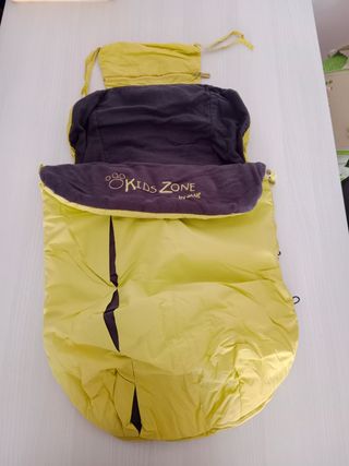 Saco silla de paseo Jane . Tonos verdes y grises 