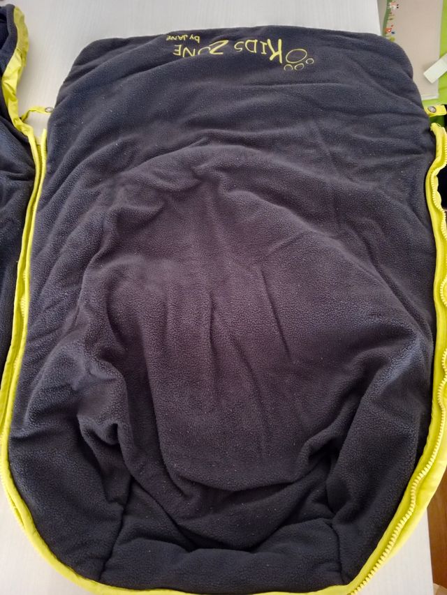 Saco silla de paseo Jane . Tonos verdes y grises