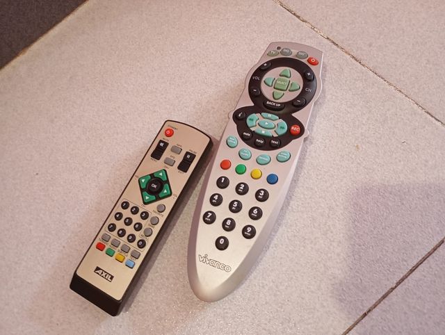 Se vende mando a distancia de tv
