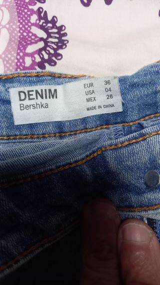 Pantalón corto