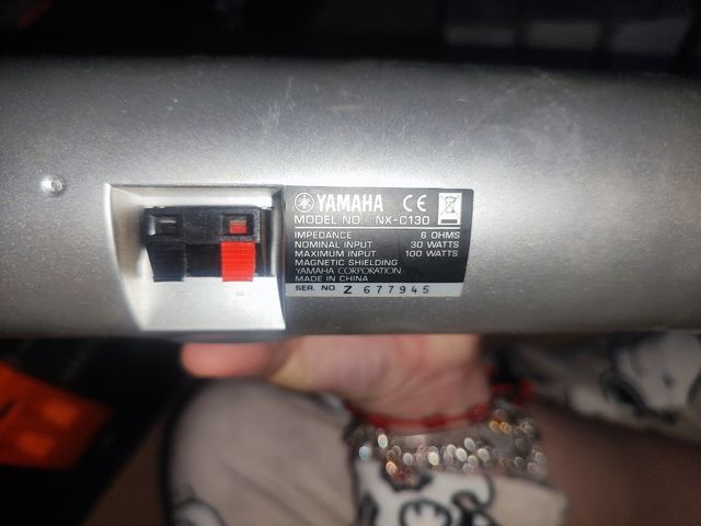 Altavoces Yamaha home cinema