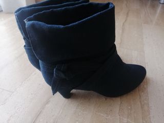 Chollo Botin azul ante