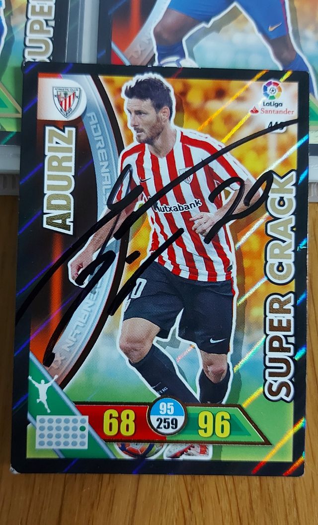 Album AdrenalynXL 2016-17(Carta Aduriz Firmada).