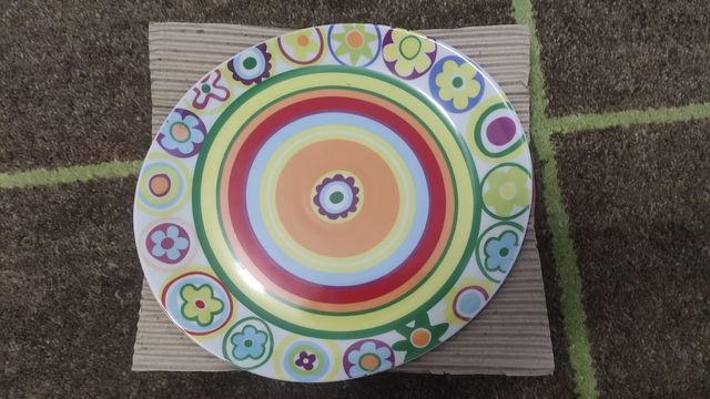 Juego de 2 platos marca Mingles