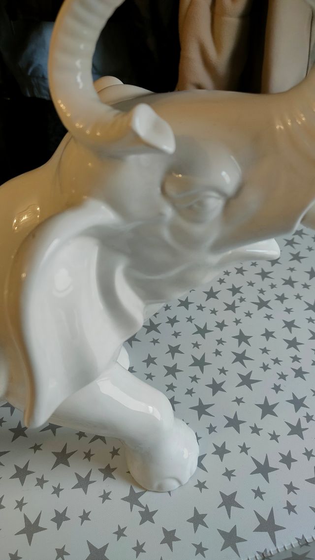 Figura Elefante cerámica Pereiras