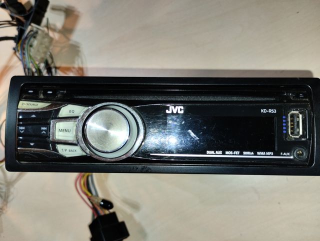 RADIO CD, USB, AUX JVC