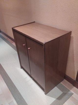 Cómoda armario madera para pasillo o habitación .
