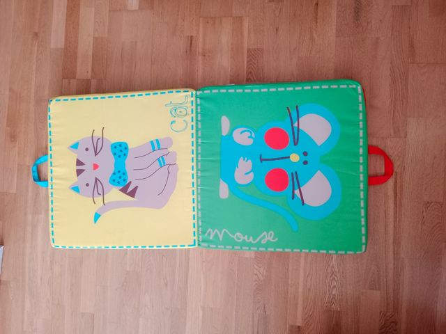 Colchón cuna y alfombra de juegos Olmito