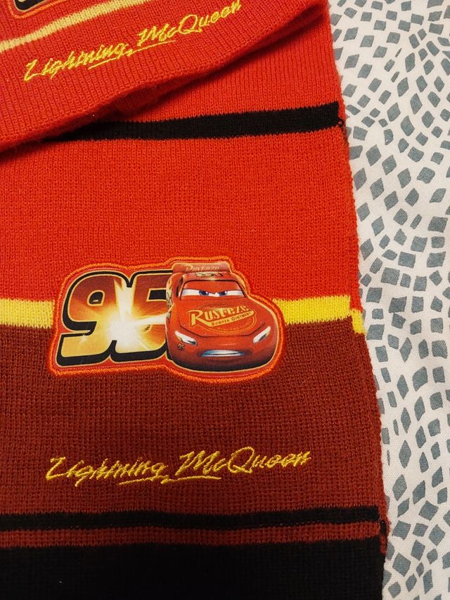 Gorro y bufanda rayo Mc Queen