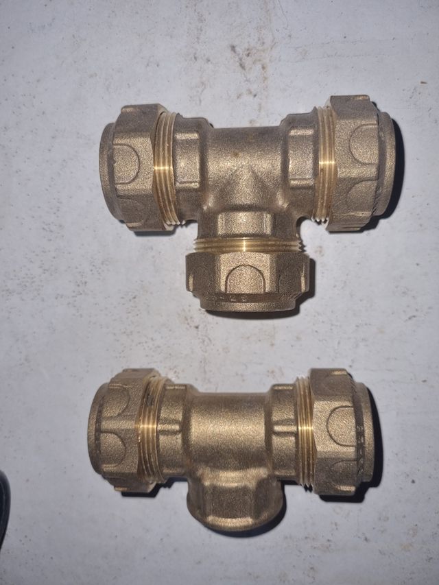 Piezas de fontanería