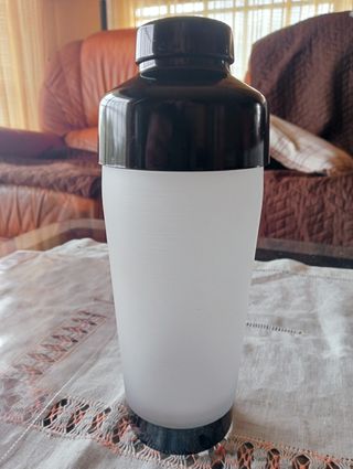 Cóctelera + Vasos de tubo 