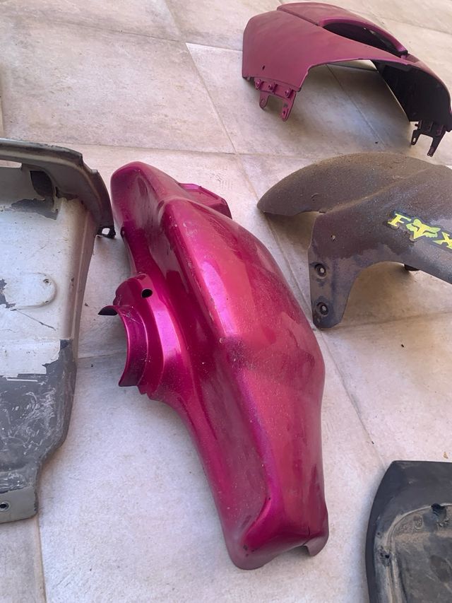 Portamatriculas aprilia SR replica