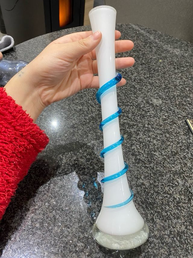 florero de cristal soplado