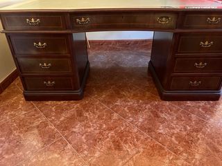 Mesa escritorio despacho estilo victoriano ingles