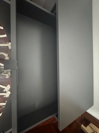 Aparador gris ikea VIHALS