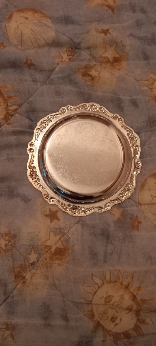 BANDEJA EN PLATA RELIEVE SERIGRAFIADO