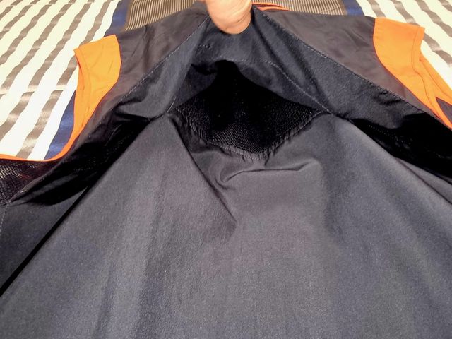 Chaleco cortavientos  Adidas Hombre