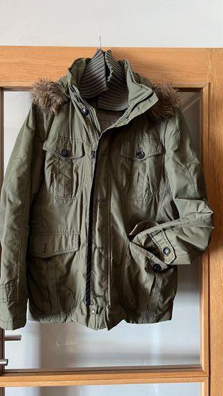 Parka verde caqui “Zara man”