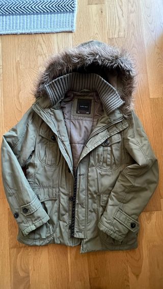 Parka verde caqui “Zara man”