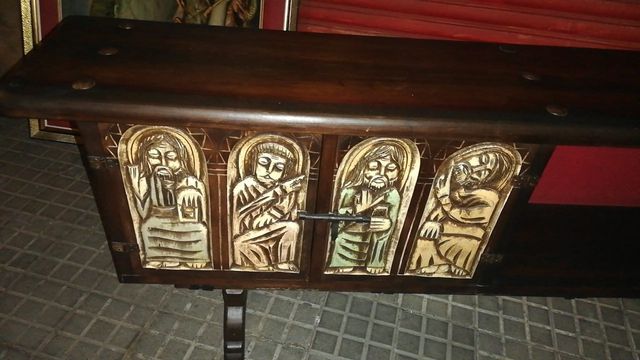 Único taquillon madera maciza