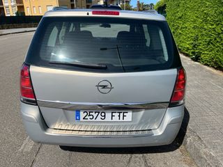 Opel Zafira B 2007