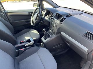 Opel Zafira B 2007