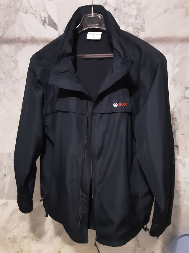 BOSCH 3/4 con capucha