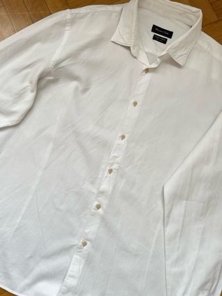 Camisa blanca de Massimo Dutti