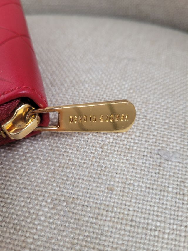 Modero Devota & Lomba