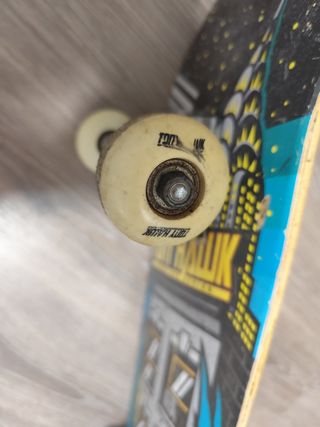 Monopatin / Skate