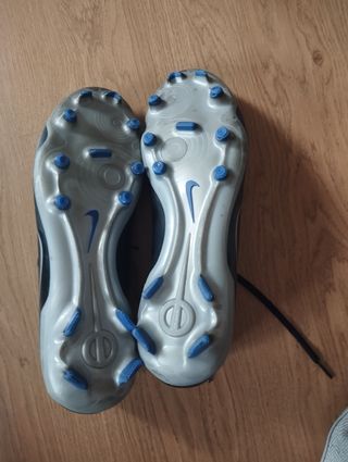 Botas de fútbol