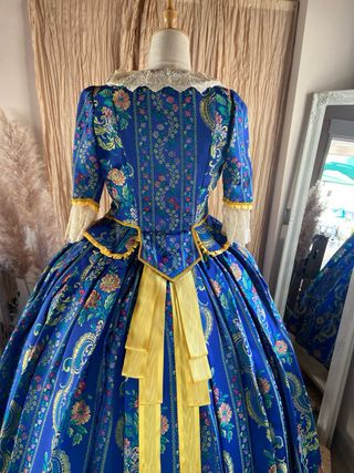 Traje de fallera 