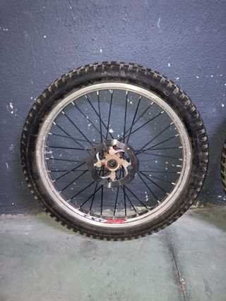 Llanta delantera gasgas txt 2010