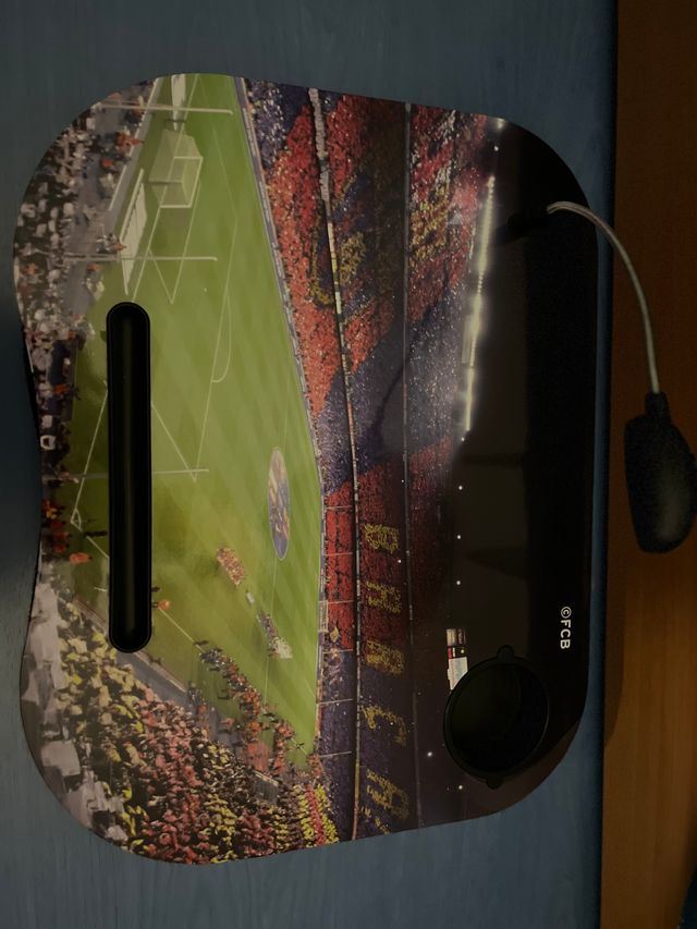 Tavolo per laptop con luce