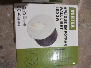 Aplic d emprotar / Aplique de empotrar 