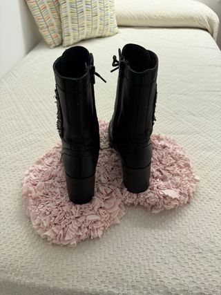 BOTINES 