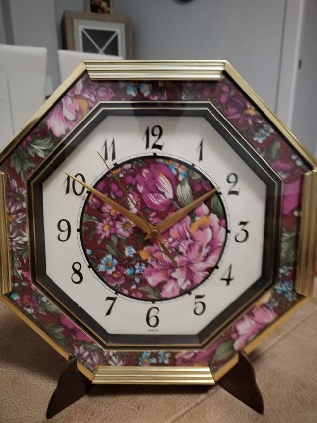 RELOJ DECORATIVO