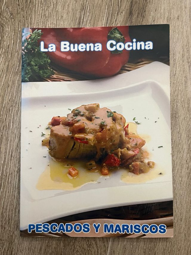 8 recetarios. 0,50 precio unidad. el lote, 3€