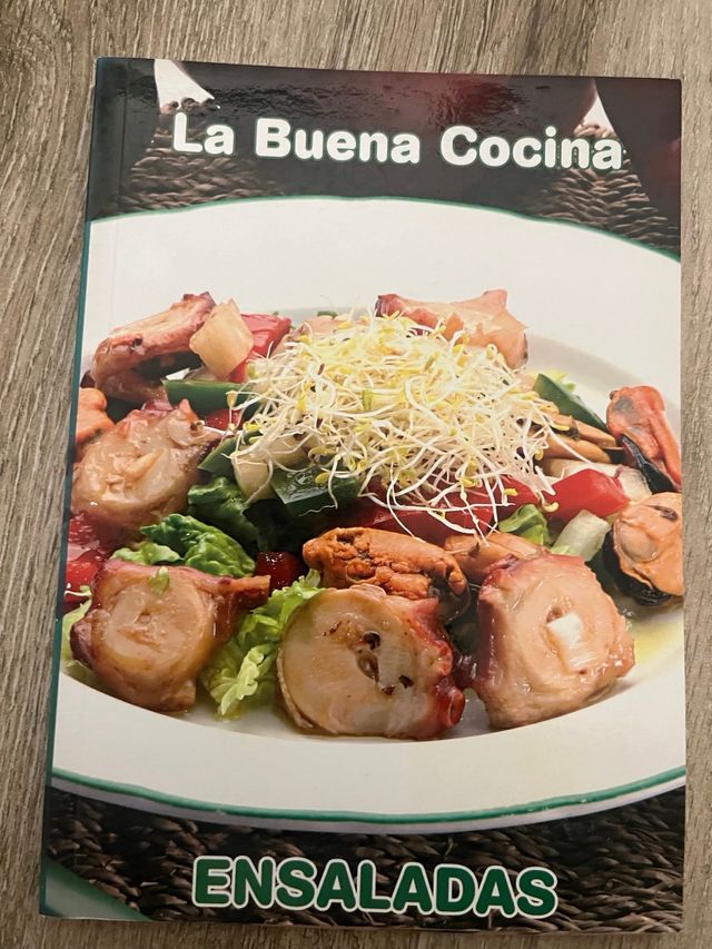 8 recetarios. 0,50 precio unidad. el lote, 3€