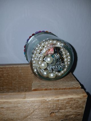 Tarro de joyas misteriosas